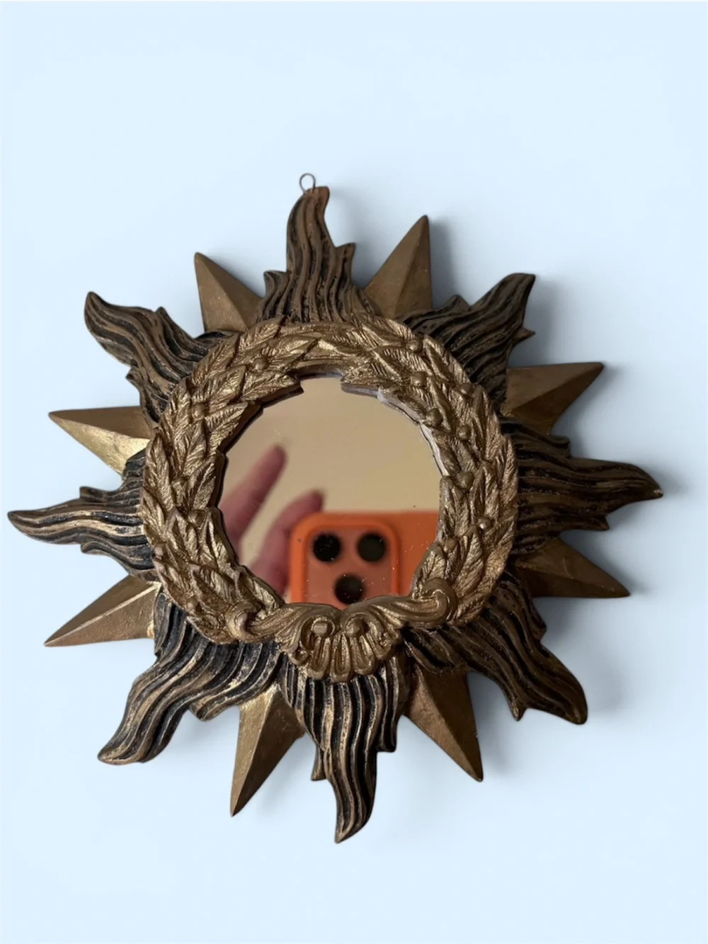 Decorative Sunburst Wall Mirror in Antique Gold